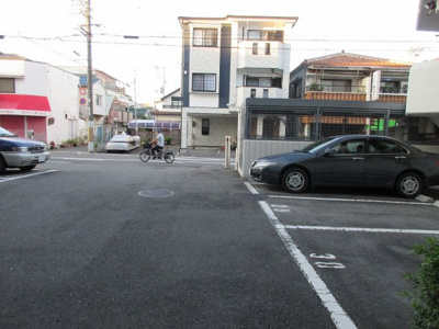 【駐車場】 | 高槻ロイヤルマンション