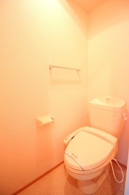 【トイレ】 | ヴァンドミール流田 | ※同建物別部屋の参考写真です。