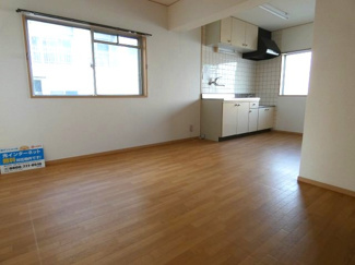 【居間・リビング】 | ハイツスズエ