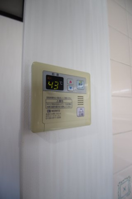 【設備】 | GARE深井 | 給湯器リモコン