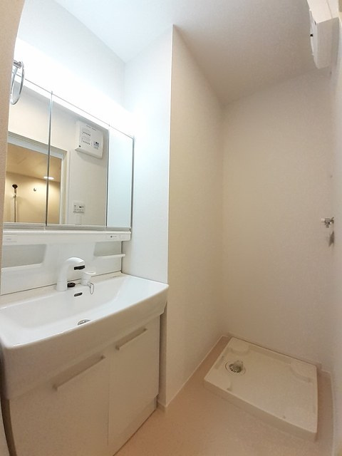 コリーヌ・ヴェルトⅠの洗面所