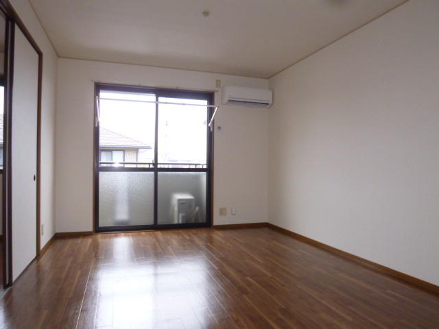 サンセール連島Ｂの居間・リビング