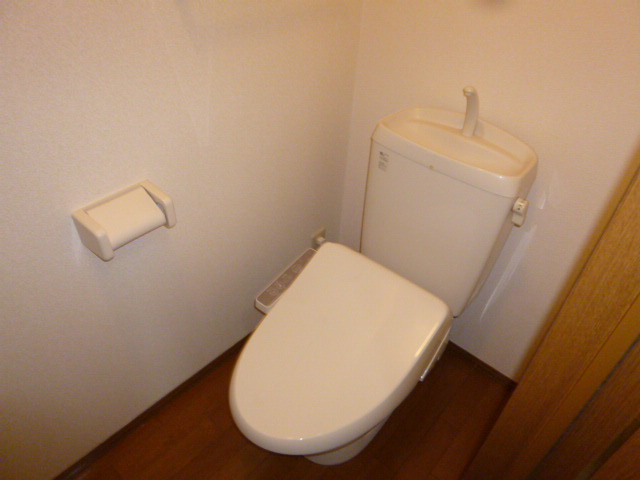 サンセール連島Ｂのトイレ|温水洗浄便座