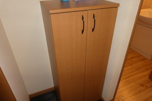 ミサオエンジェルの内装|シューズボックス