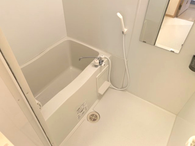 【浴室】 | ロイヤルコートⅡ