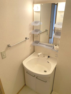 【洗面所】 | ロイヤルコートⅡ