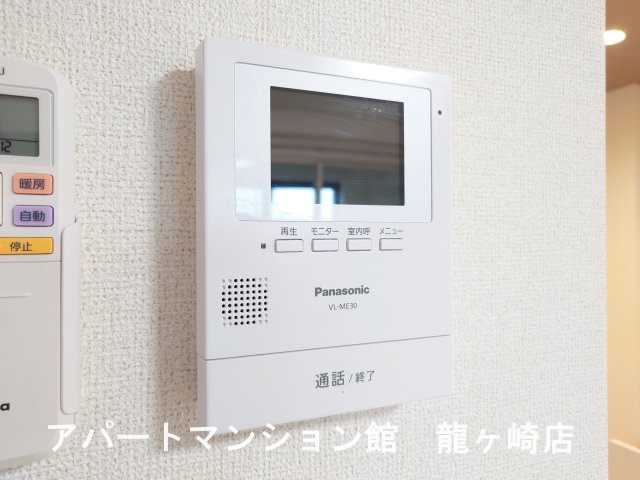 グランディールのセキュリティ|※写真は102号室を使用