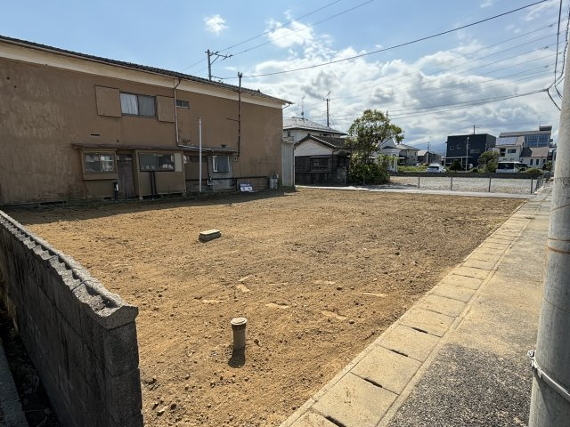 錦町作鞍　74坪　更地渡しの外観