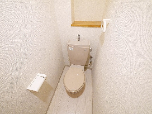 ファインスクエアーⅠのトイレ|ゆったりとした空間のトイレです