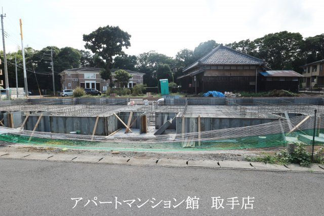 パーク・ヒルズ利根四番館の周辺