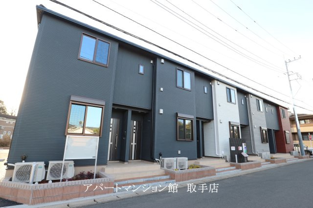 パーク・ヒルズ利根四番館