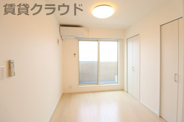 アトレイユ蘇我の寝室|明るい洋室です！