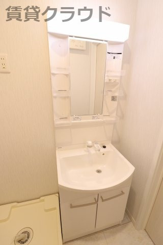 アトレイユ蘇我の独立洗面台|あると安心♪TVモニターホン付きです！