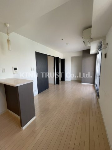 リバープレイス梅田北の居間・リビング|おしゃれなリビングです