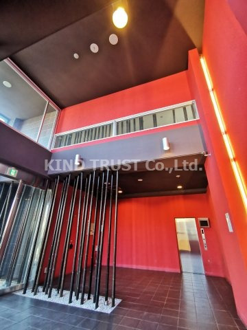 リバープレイス梅田北のロビー