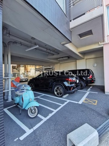 リバープレイス梅田北の駐車場