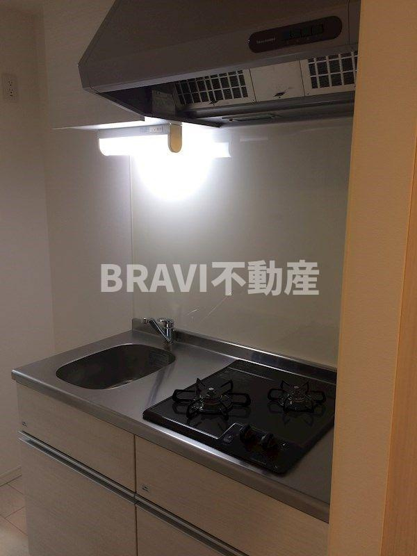 セイワパレス玉造駅前　BRAVI不動産のキッチン|【セイワパレス玉造駅前】コンパクトなキッチンで掃除もラクラク