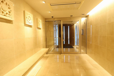 【エントランス】 | ミルコマンション泊リヴィエラ