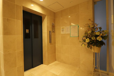 【エントランス】 | ミルコマンション泊リヴィエラ