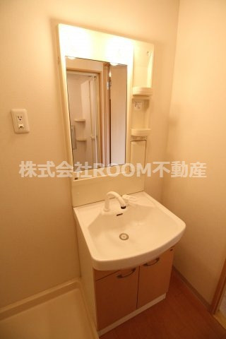 サンハイツ・祝吉の浴室|ゆったり過ごせるお風呂です