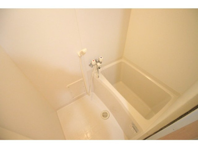 【浴室】 | グランドゥール高峰 | 日々の疲れを癒すお風呂付です