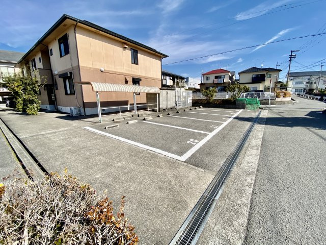 ラ・ヴィラ・シック　Ｂ棟の駐車場