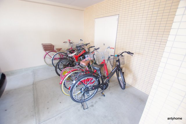 今川マンション　仲介手数料無料の駐車場