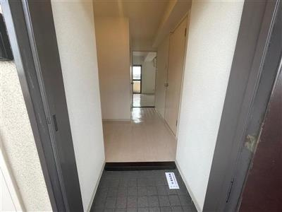 【玄関】 | ヴィレッジ皆好園 | 明るい玄関です