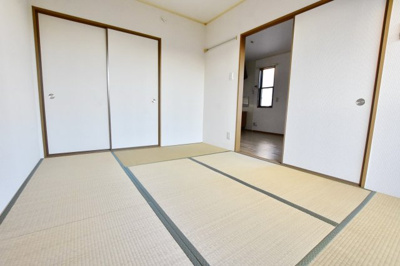 【寝室】 | フローレンス厚木