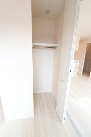 フローラ高田の収納