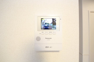 【セキュリティ】 | RAY SHELL | モニター付きインターホンです