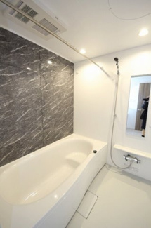 【浴室】 | RAY SHELL | 日々の疲れを癒すお風呂付です