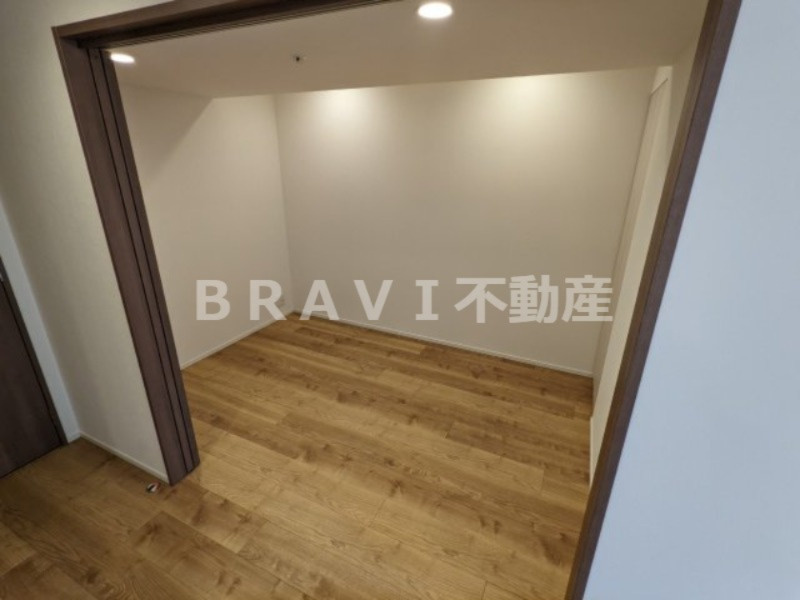 RJR堺筋本町タワー BRAVI不動産の洋室|【RJR堺筋本町タワー】明るい洋室です