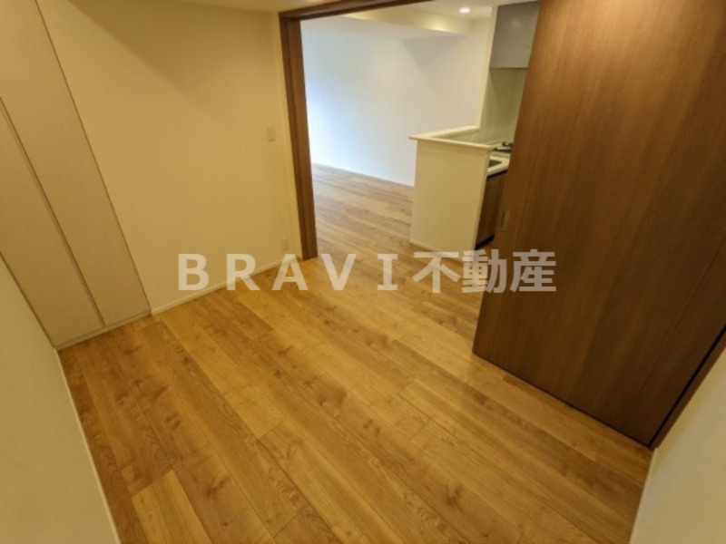 RJR堺筋本町タワー BRAVI不動産の洋室|【RJR堺筋本町タワー】きれいな洋室です