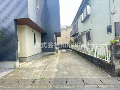 【駐車場】 | 生田戸建