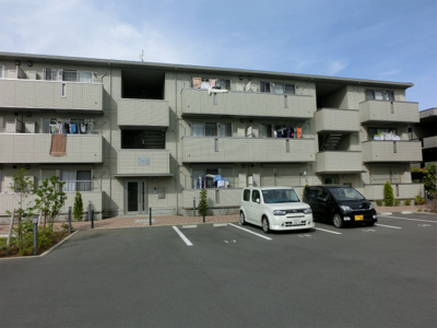 【外観】 | ブランシュールＡ | ブランシュールＡ　軽量鉄骨造３階建