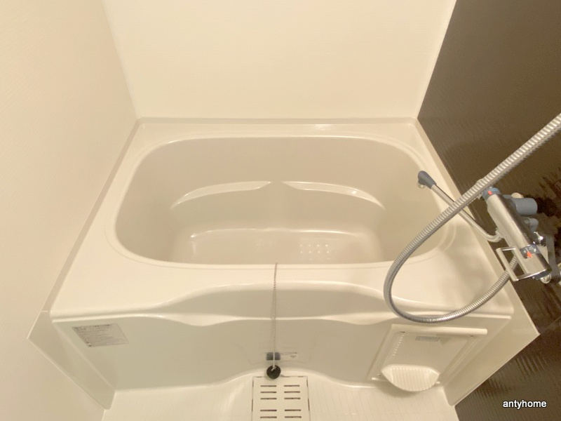 BROAD 新うめきたRESIDENCE　仲介手数料無料の浴室