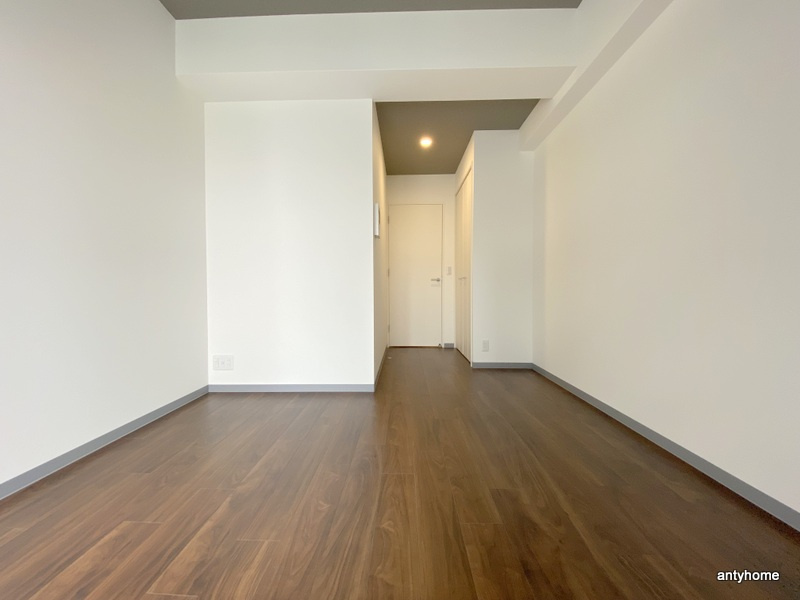 BROAD 新うめきたRESIDENCE　仲介手数料無料の居間・リビング