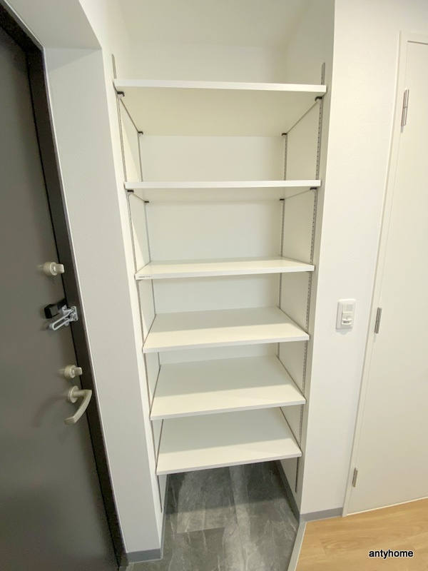 BROAD 新うめきたRESIDENCE　仲介手数料無料の収納