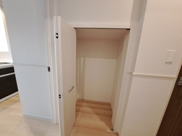 プラシードヒルズⅢの収納