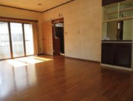 【居間・リビング】 | 熊谷市原島　中古戸建