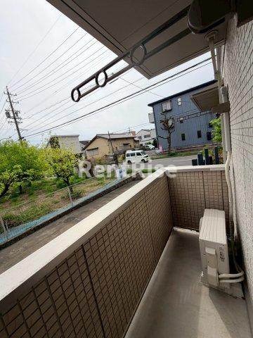 ファビュラス松下の駐車場