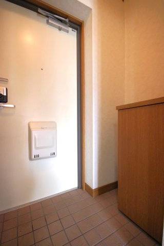 【玄関】