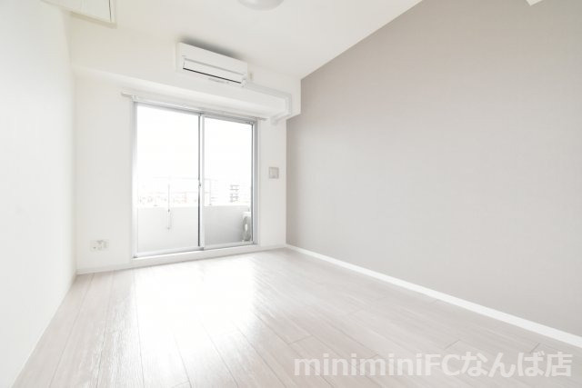 メルベージュ難波ウエストの寝室