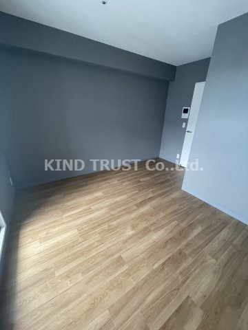 BROAD新うめきたRESIDENCEの居間・リビング