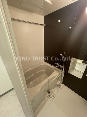 BROAD新うめきたRESIDENCEの浴室