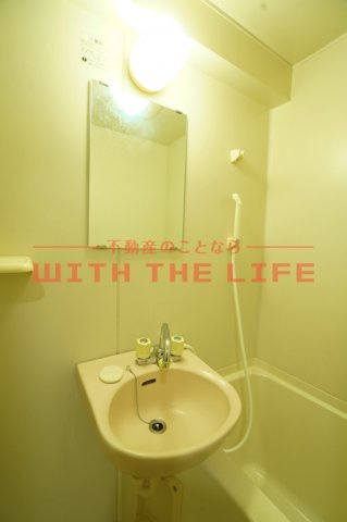 リファレンス久留米駅前【キャッシュバック対象物件】の洗面所|使いやすい洗面所です