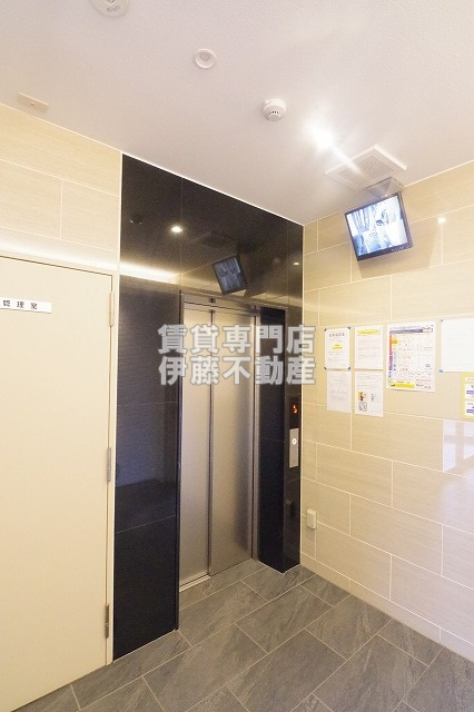 パルティール黒川アネックスのロビー