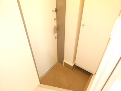 【玄関】