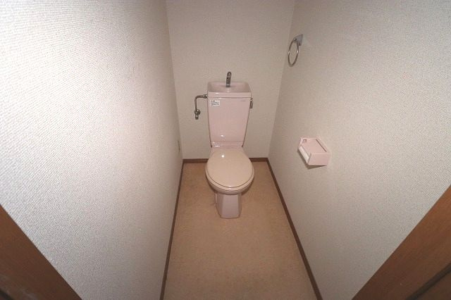 プロムナード万々のトイレ|清潔感のあるトイレです